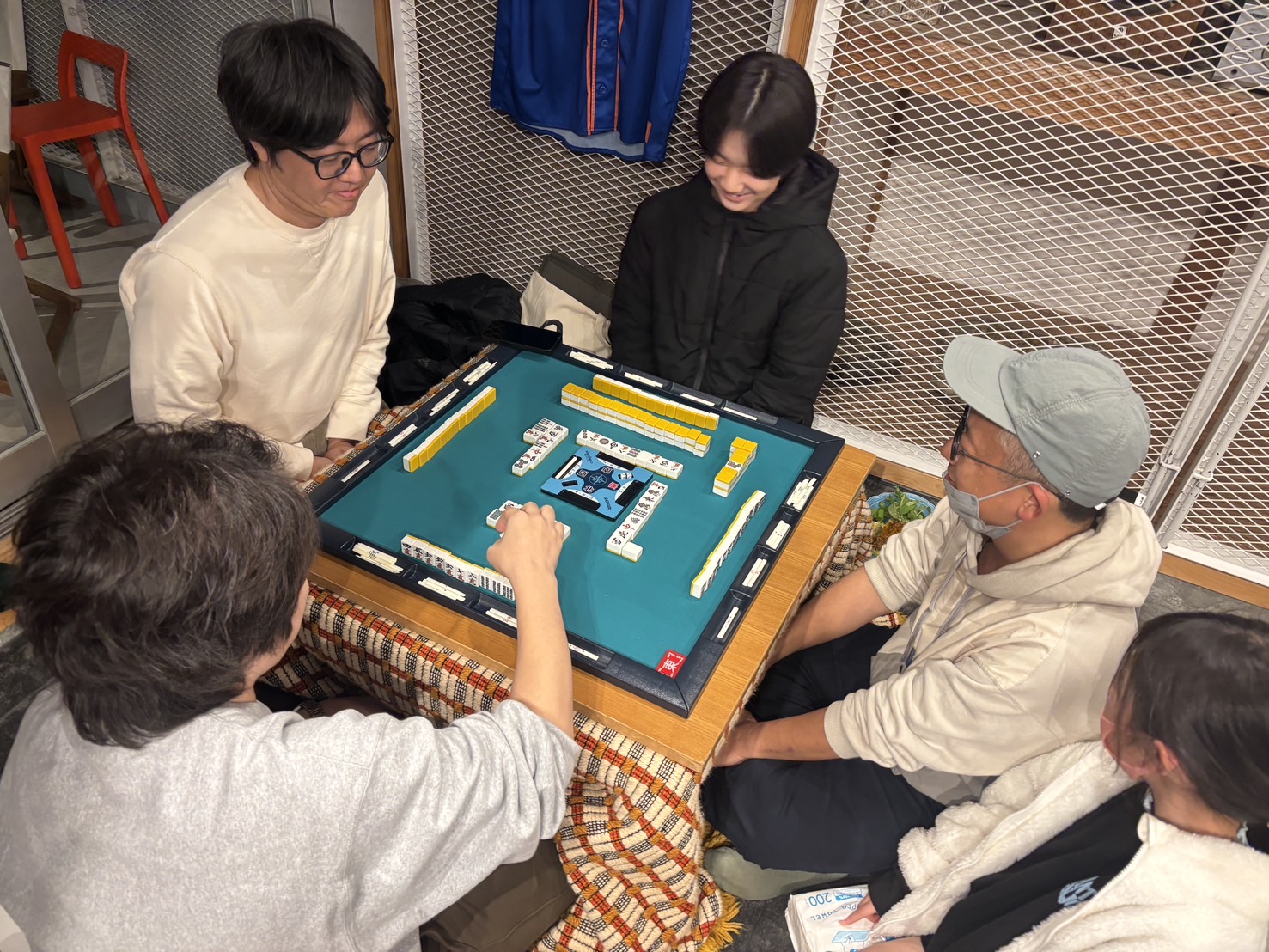 パンフレット掲載のSAIKAI AWAITSの様子